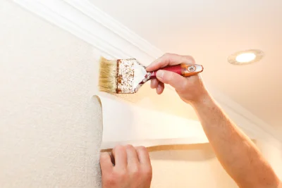 Pose de papier peint à Roy-Boissy — revêtements muraux et toiles de verre